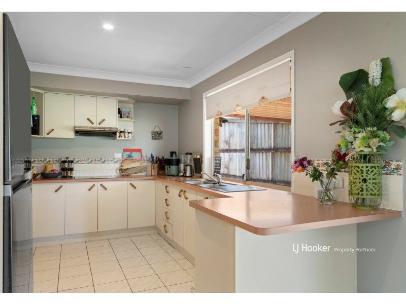 2 Waterlily Place, Calamvale QLD 4116