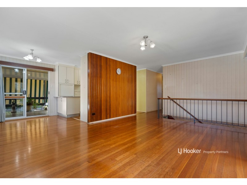 2 Carnac Street, Wishart QLD 4122