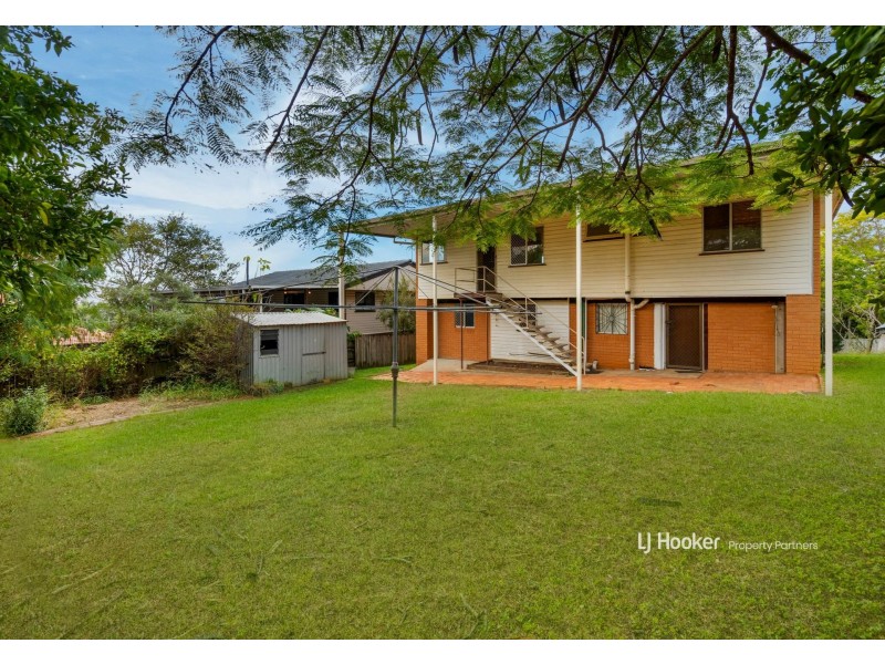 78 Mingera Street, Mansfield QLD 4122