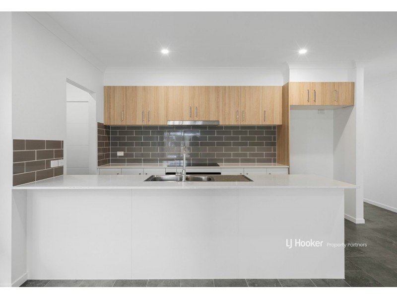 6 Ferdinando Street, Pallara QLD 4110