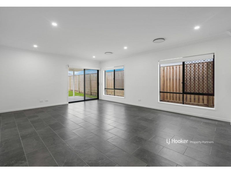 6 Ferdinando Street, Pallara QLD 4110