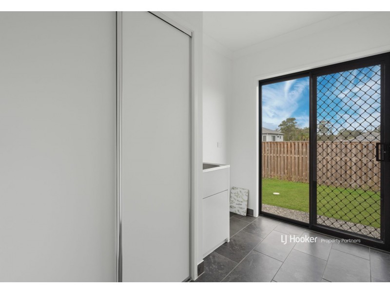 6 Ferdinando Street, Pallara QLD 4110