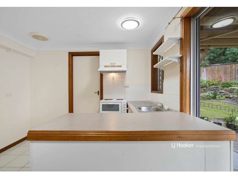 15 Balaton Street, Riverhills QLD 4074