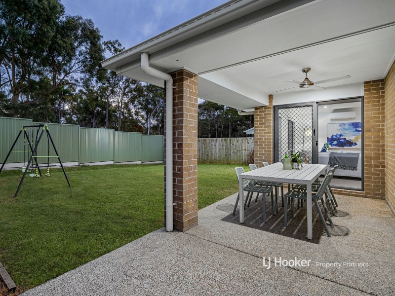 15 Weedbrook Street, Park Ridge QLD 4125