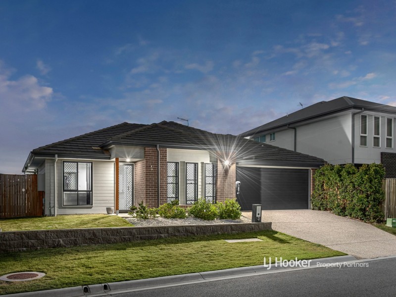 3 Ironbark Avenue, Park Ridge QLD 4125
