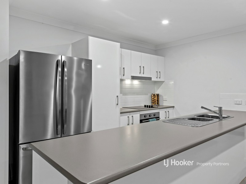 3 Ironbark Avenue, Park Ridge QLD 4125