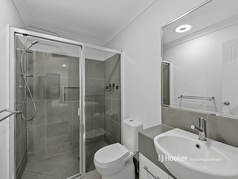 3 Ironbark Avenue, Park Ridge QLD 4125