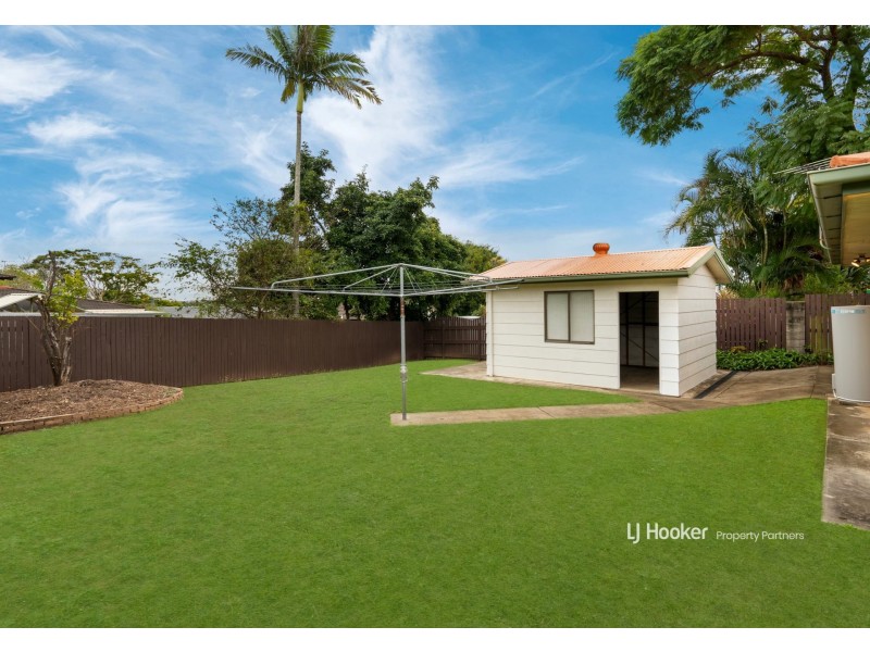 25 Oakleaf Street, Eight Mile Plains QLD 4113
