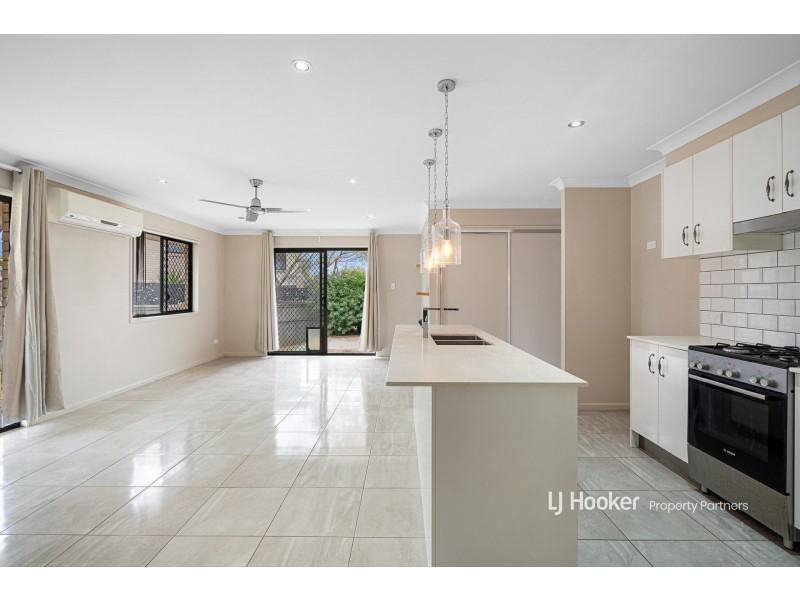 31 Neroli Drive, Springfield Lakes QLD 4300