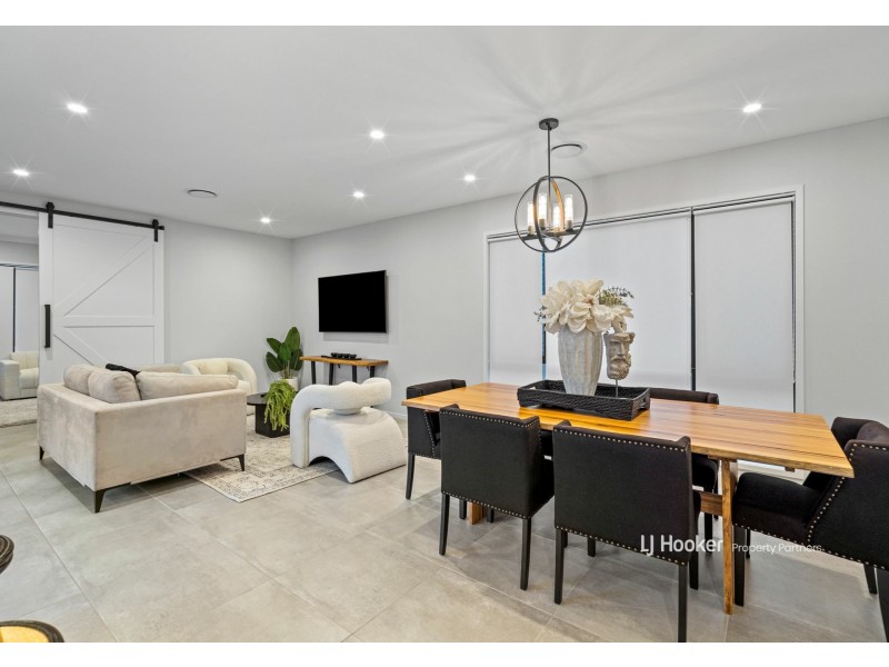 15 Longden Street, Coopers Plains QLD 4108