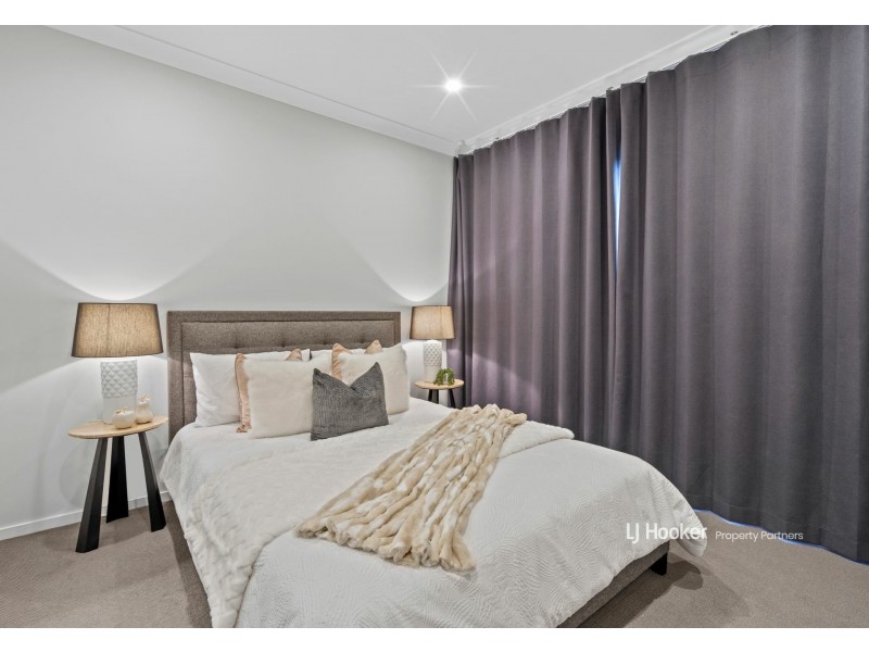 15 Longden Street, Coopers Plains QLD 4108