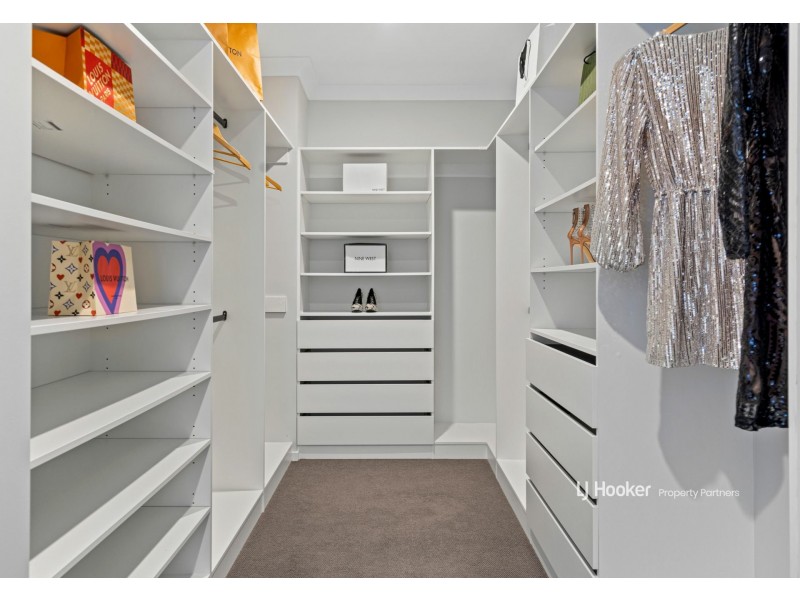 15 Longden Street, Coopers Plains QLD 4108