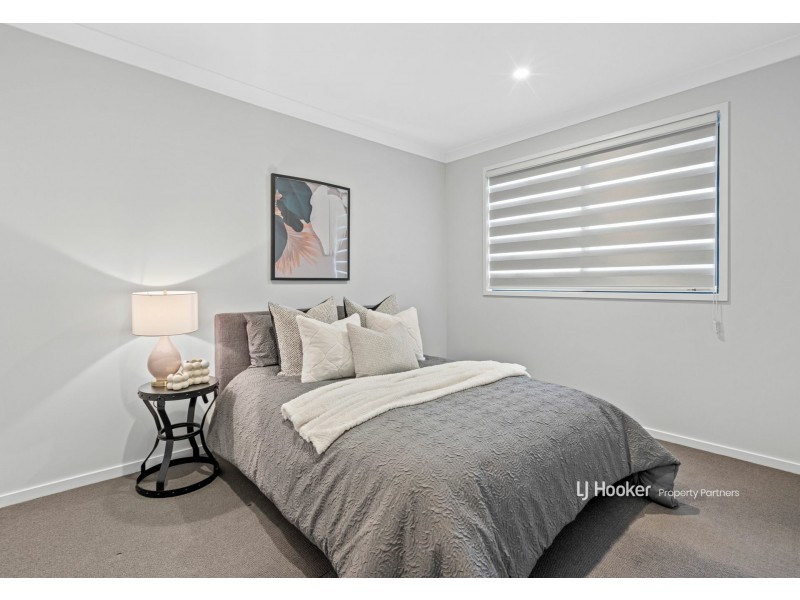 15 Longden Street, Coopers Plains QLD 4108