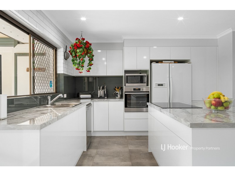 5 Sunglow Court, Sunnybank Hills QLD 4109