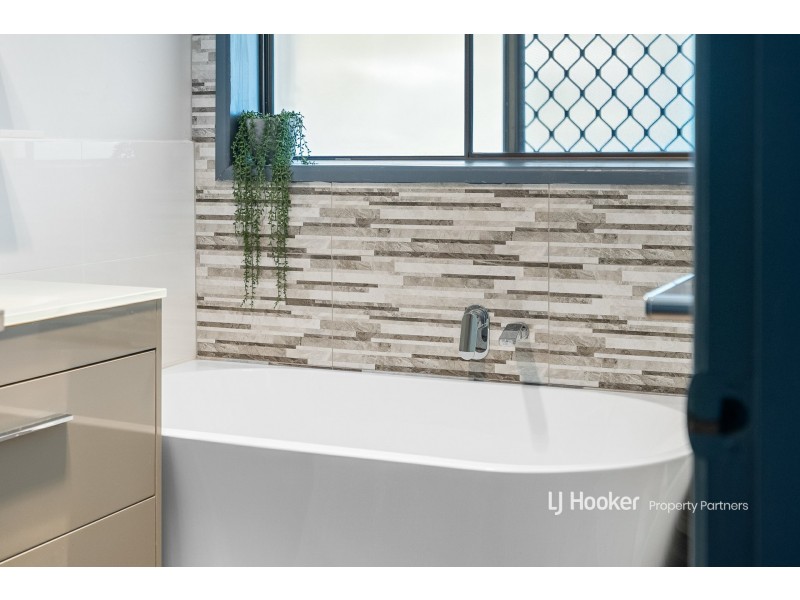 5 Sunglow Court, Sunnybank Hills QLD 4109