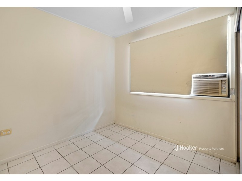 25 Benaud Street, Macgregor QLD 4109