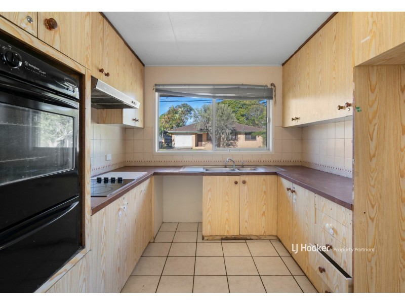 25 Benaud Street, Macgregor QLD 4109