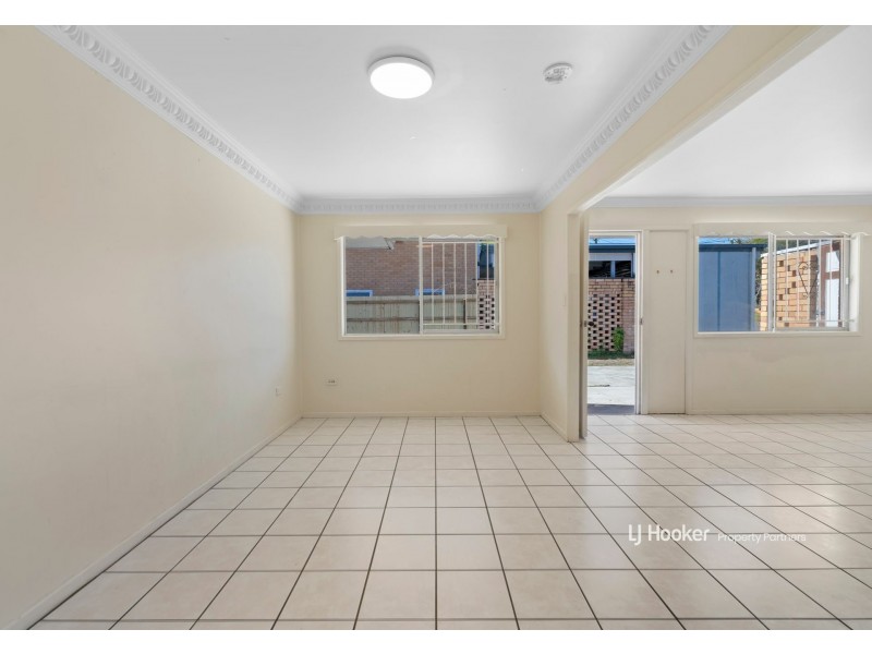 25 Benaud Street, Macgregor QLD 4109
