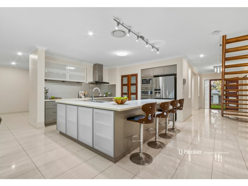 5 Collett Street, Eight Mile Plains QLD 4113