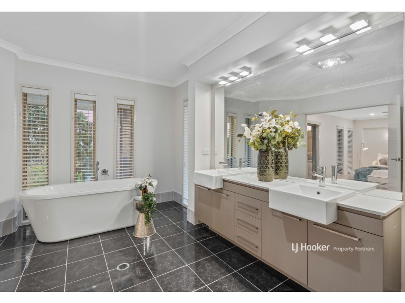 5 Collett Street, Eight Mile Plains QLD 4113