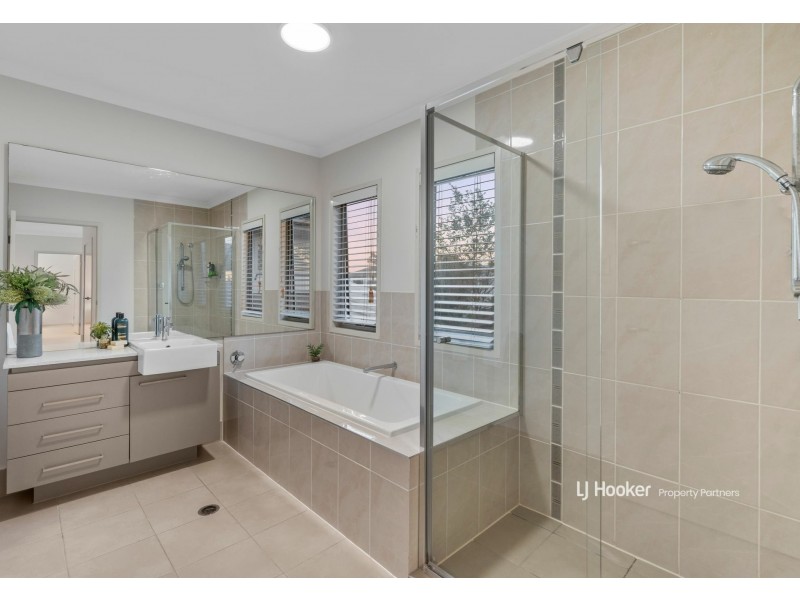 5 Collett Street, Eight Mile Plains QLD 4113