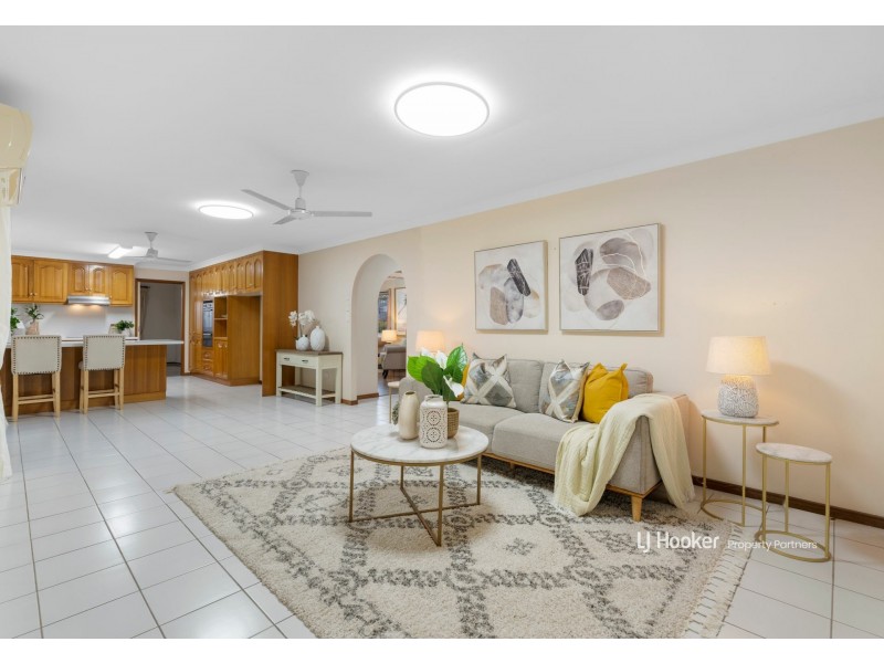 25 Monsour Street, Calamvale QLD 4116