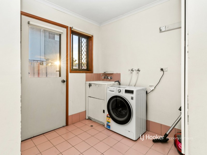 15 Aldford Street, Carindale QLD 4152