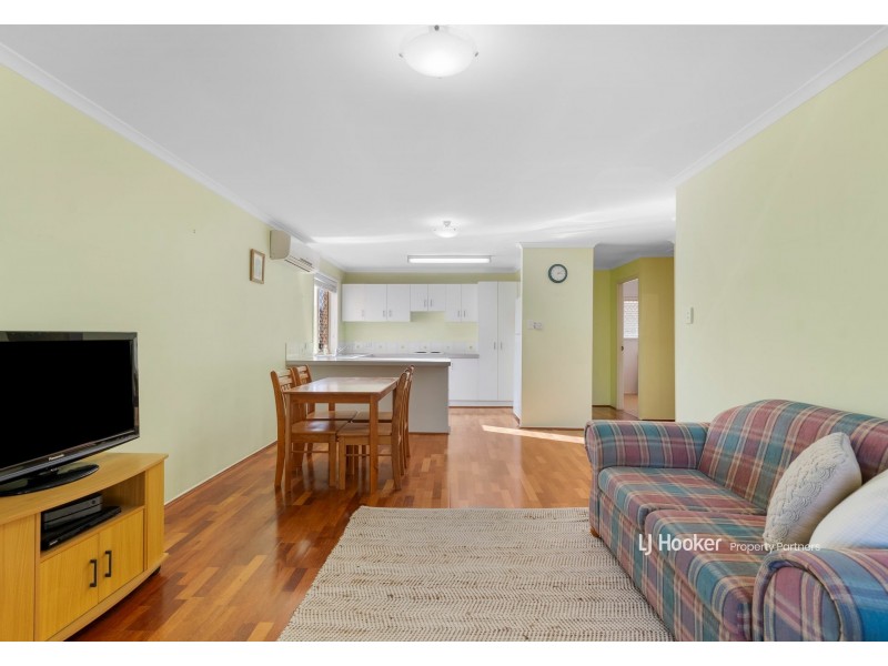 9/10 Rowe Close, Wishart QLD 4122