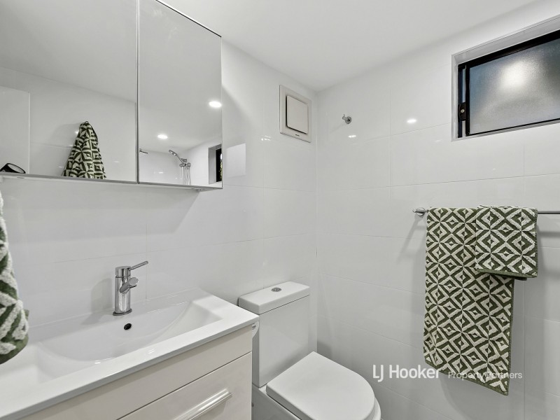 17 Biplex Street, Mansfield QLD 4122