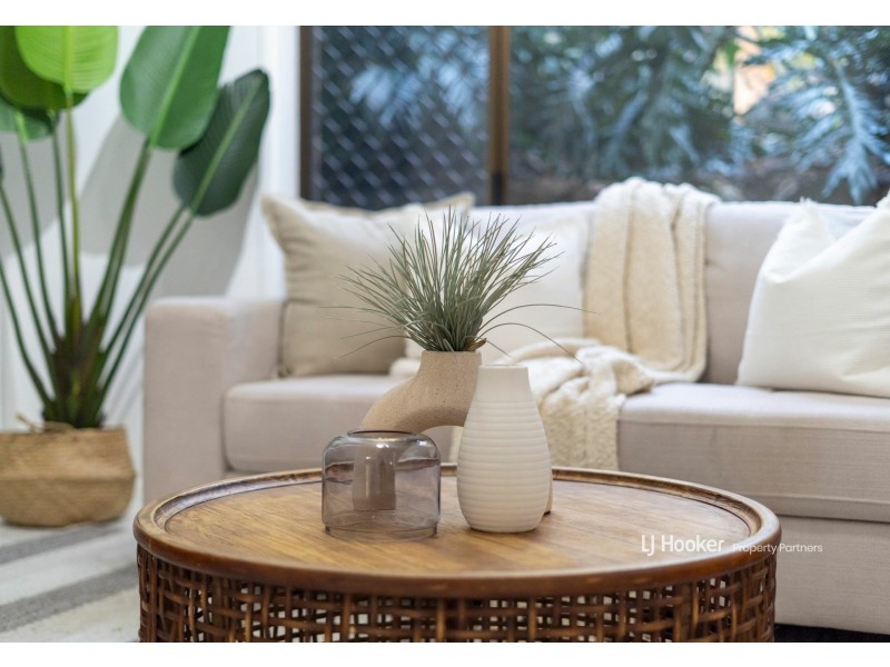 52 Trevallyan Drive, Daisy Hill QLD 4127