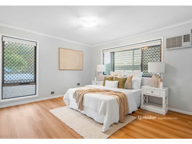 52 Trevallyan Drive, Daisy Hill QLD 4127