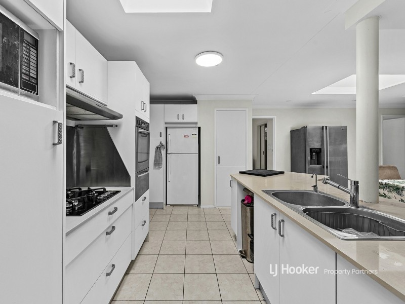 11 Beenwerrin Crescent, Capalaba QLD 4157