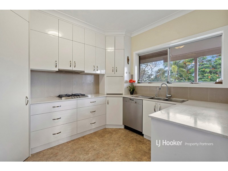 47 Railway Terrace, Corinda QLD 4075