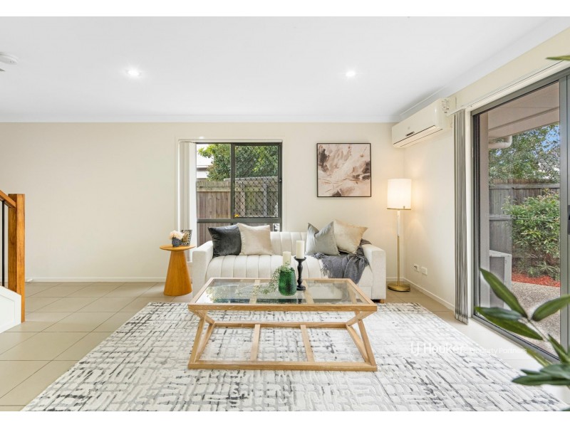 8/88 Shelduck Place, Calamvale QLD 4116