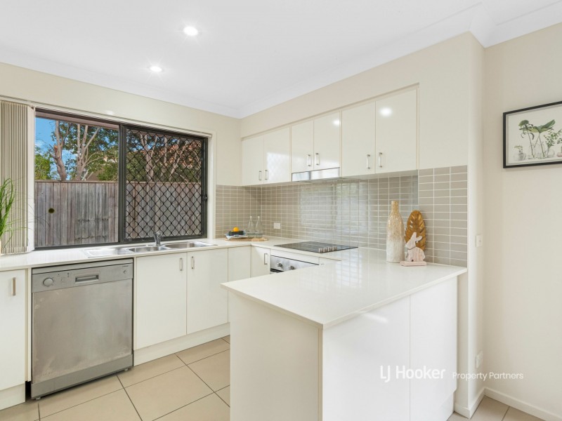 8/88 Shelduck Place, Calamvale QLD 4116