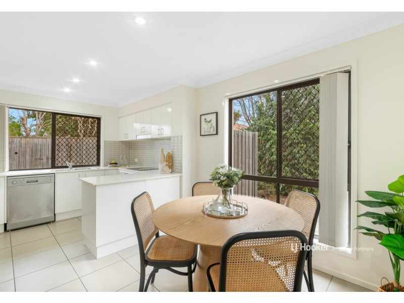 8/88 Shelduck Place, Calamvale QLD 4116