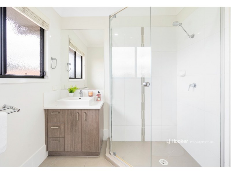 8/88 Shelduck Place, Calamvale QLD 4116