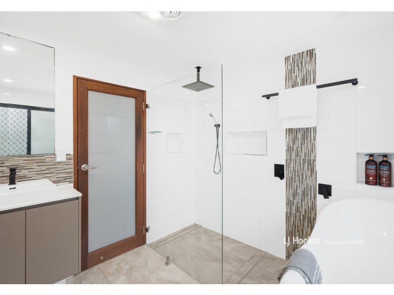 16 Moonarie Street, Sunnybank Hills QLD 4109