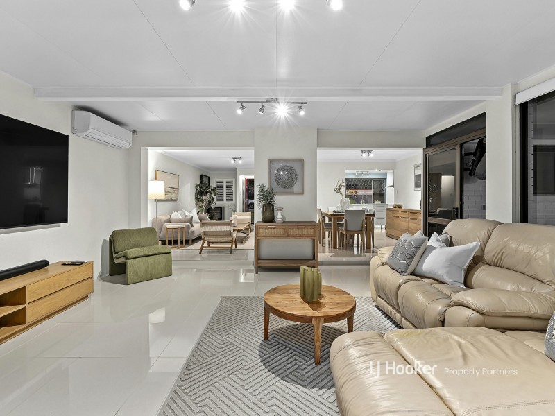 19 Wolcott Street, Wishart QLD 4122