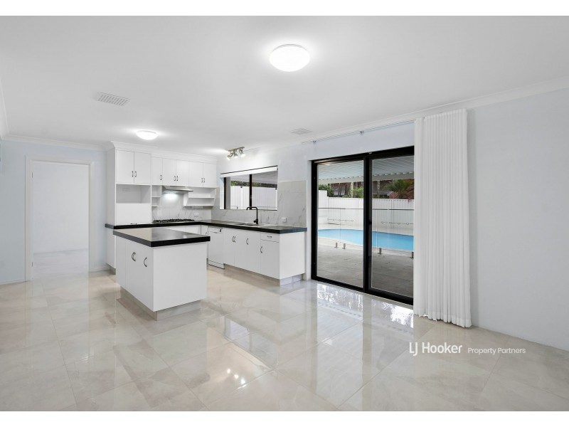 15 Chartreuse Street, Sunnybank Hills QLD 4109