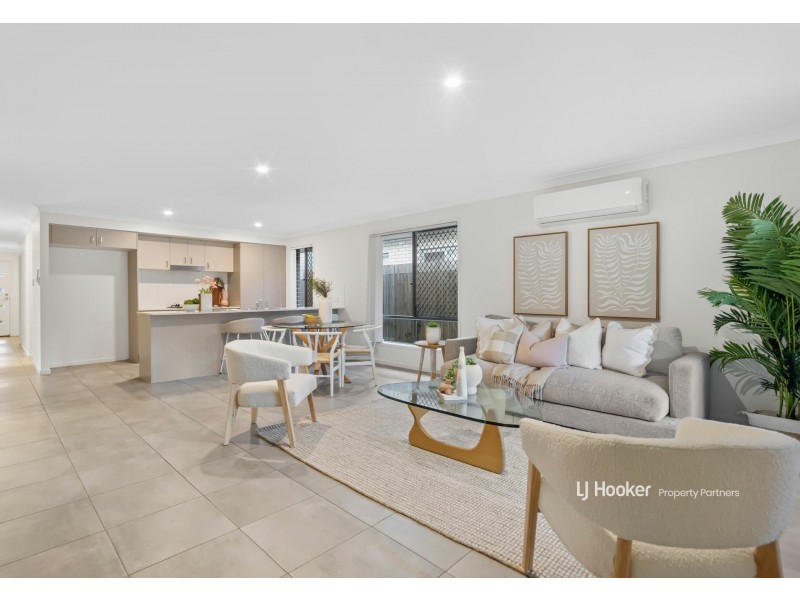 43 Verday Crescent, Pallara QLD 4110