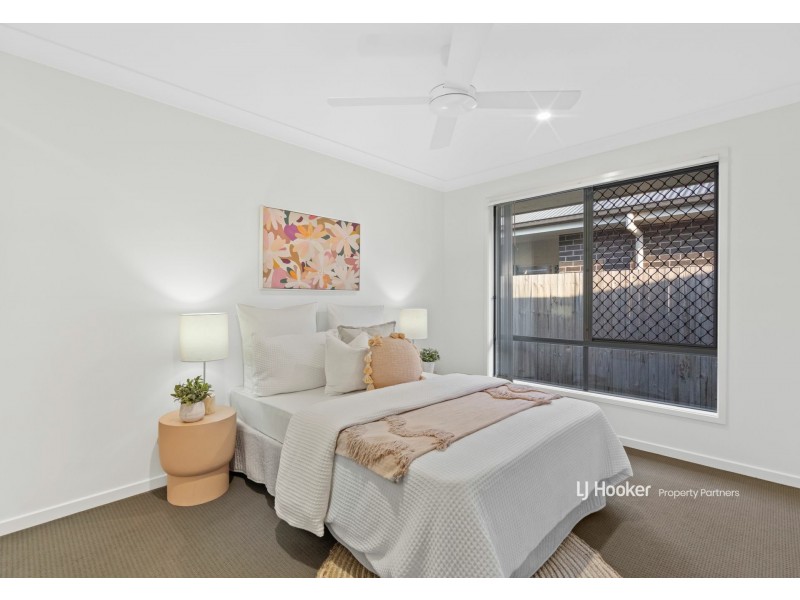 43 Verday Crescent, Pallara QLD 4110