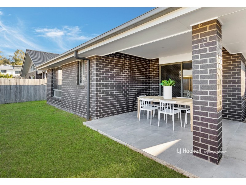 43 Verday Crescent, Pallara QLD 4110