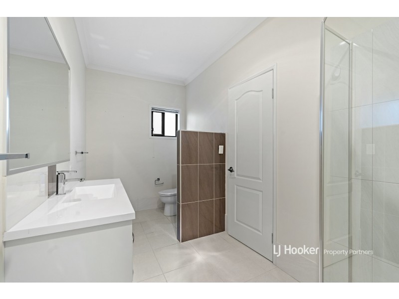 26 Davrod Street, Robertson QLD 4109