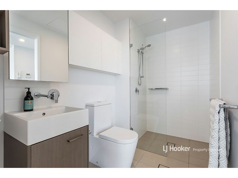 3307/16 Aspinall Street, Nundah QLD 4012