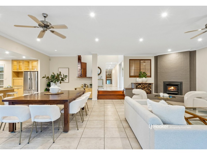 55 Trevallyan Drive, Daisy Hill QLD 4127