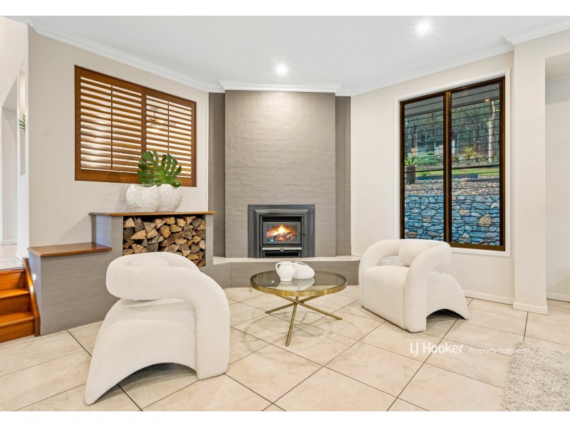 55 Trevallyan Drive, Daisy Hill QLD 4127