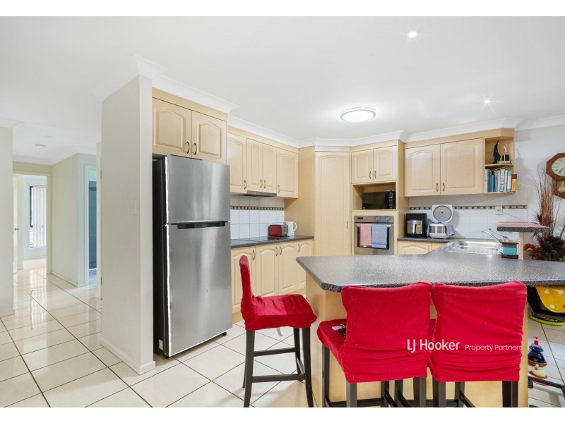 13 Treeline Place, Durack QLD 4077