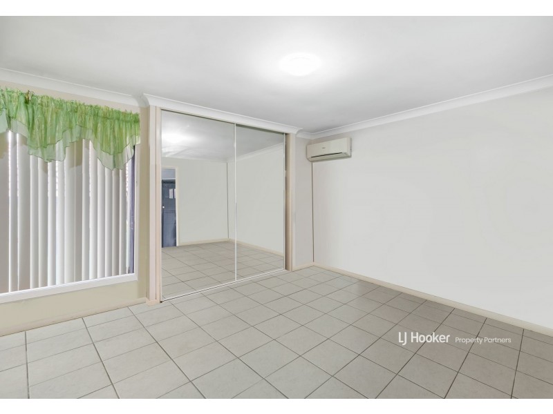 13 Treeline Place, Durack QLD 4077