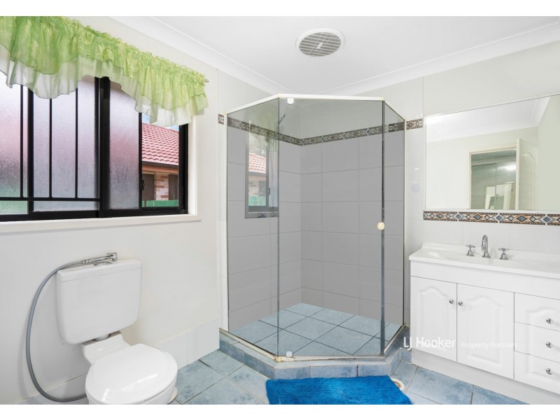 13 Treeline Place, Durack QLD 4077